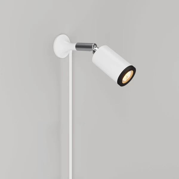 MAG-Y metal wall light with swivel joint and spotlight