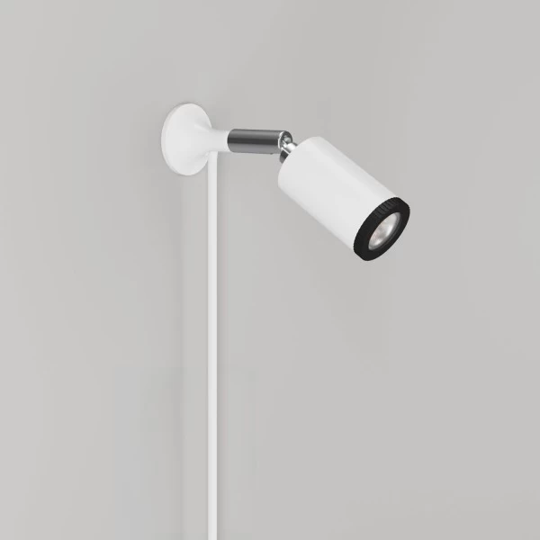 MAG-Y metal wall light with swivel joint and spotlight