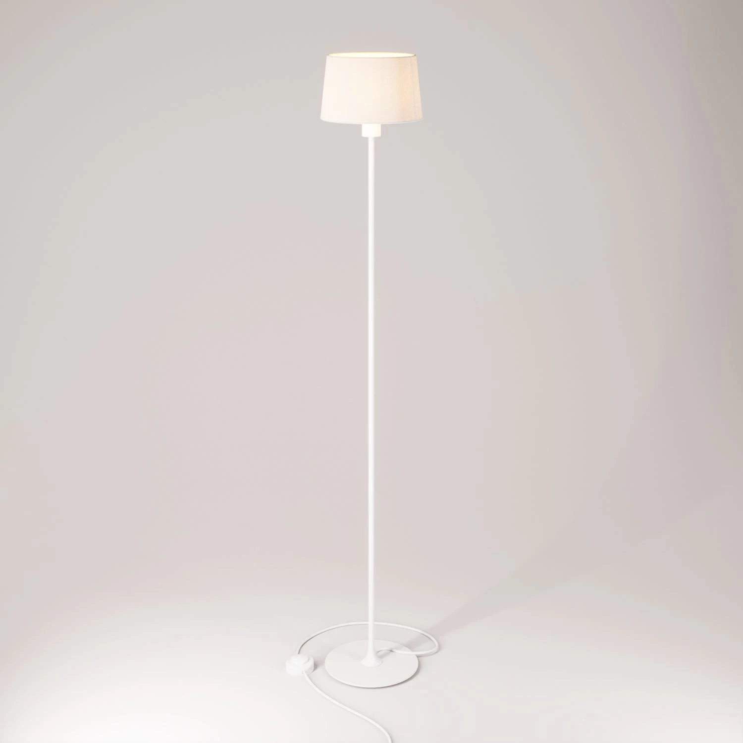 MAG-Y floor lamp with Athena fabric shade - Matt white