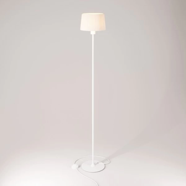 MAG-Y floor lamp with Athena fabric shade